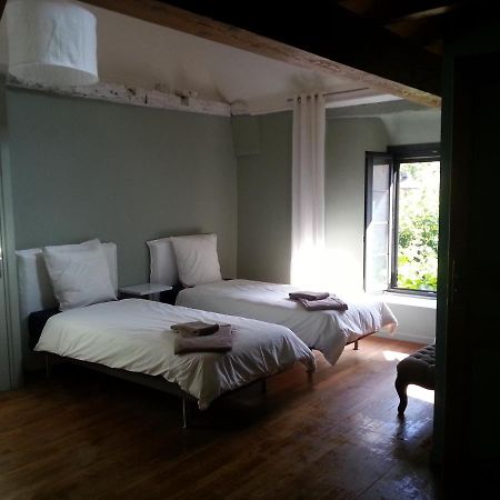 Bed In Bellongue Bed and Breakfast Aucazein Exterior foto