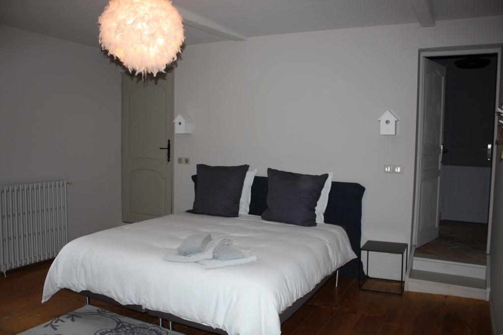 Bed In Bellongue Aucazein Habitación foto